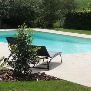 https://chambres-dhotes-le-boyer.hotels-rhonealpes.com